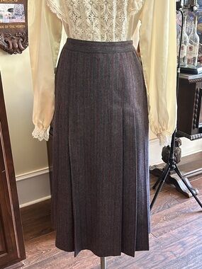 1980’s Sz 4 High-Waist Pleated Wool-Blend Skirt Grey Stripe Pencil A-line